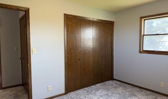 500 E 9th St, Bridgewater, SD 57319