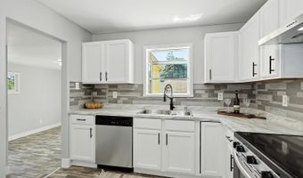 209 E HUMBOLDT St, Bingen, WA 98605