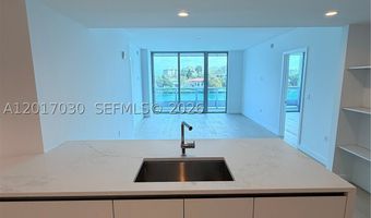 9221 E Bay Harbor Dr 309, Bay Harbor Islands, FL 33154