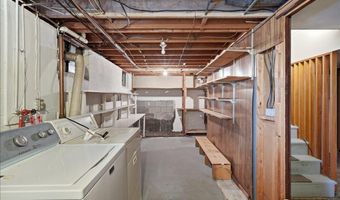 136 Cherry Ln, Burlington, VT 05401