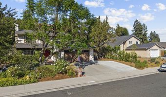 30729 Lakefront Dr, Agoura Hills, CA 91301