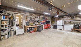1014 Greene St, Adel, IA 50003
