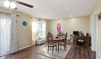 29 E WALNUT St, Magnolia, DE 19962