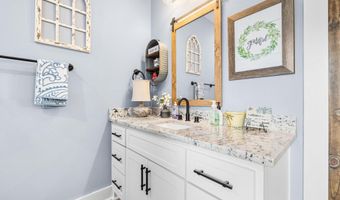 250 Saddlebrook Cir, Austin, AR 72007