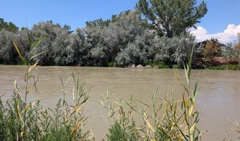 1191 ROBERTS Dr, Bloomfield, NM 87413