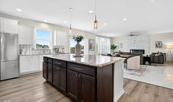 1081 Park Ct, Avon, IN 46123