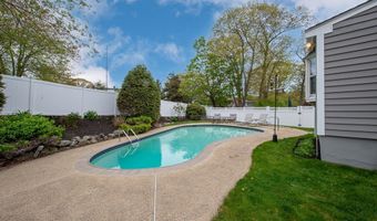 15 Palmer Rd, Beverly, MA 01915