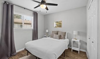 1304 1306 1308 SE C St, Bentonville, AR 72712