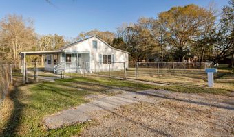 4418 Richard St, Moss Point, MS 39563