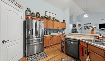 393 Pointe Tremble Rd, Algonac, MI 48001