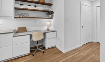 6222 DAHLONEGA Rd, Bethesda, MD 20816