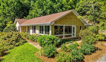 13 Ashley Rd, Asheville, NC 28805