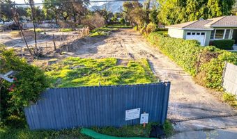 169 W Woodbury Rd, Altadena, CA 91001