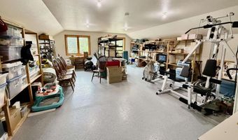 20 Mulberry Ln, Babbitt, MN 55731