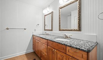 9005 Niblick Dr, Alpharetta, GA 30022