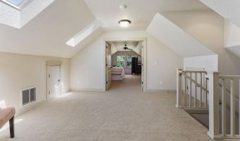 2486 NW Marken St, Bend, OR 97703