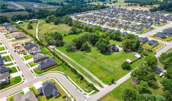 3810 3720 Rainbow Farm Rd, Bentonville, AR 72713