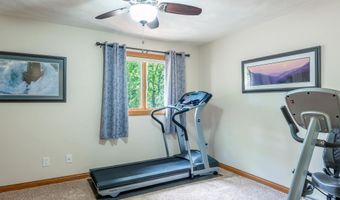 1501 S Weimar St, Appleton, WI 54915