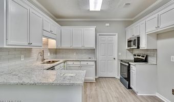 301 White Oak Dr, Brandon, MS 39047