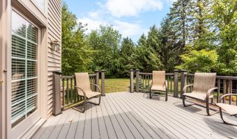 2086 Valleyview Dr, Ann Arbor, MI 48105