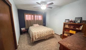 632 N Oak St, Ainsworth, NE 69210