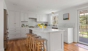 56 Carroll St, Falmouth, ME 04105