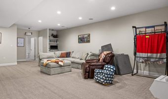 4371 Gramin Dr, Casper, WY 82609