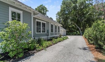 24 Botany Dr, Beaufort, SC 29907