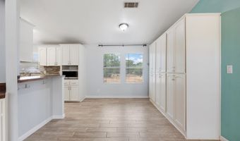 3079 Rakowitz, Adkins, TX 78101