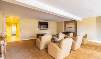 1801 Diamond St 304, San Diego, CA 92109
