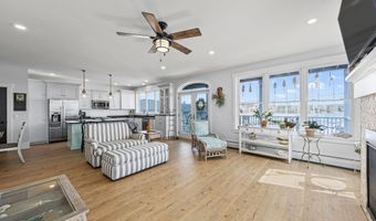 51 Bridge St, Belfast, ME 04915