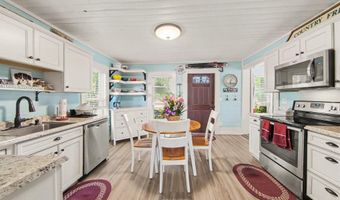 13850 Hutchison Rd, Albion, MI 49224