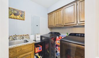 3 Dolphin Ln, Bella Vista, AR 72715