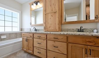 4922 Torcello Dr, Ammon, ID 83406