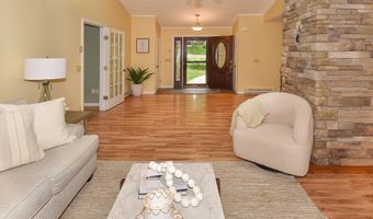 96 Avery Shrs, Coventry, CT 06238