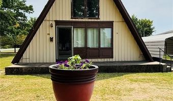 151 E 22nd St, Baxter Springs, KS 66713