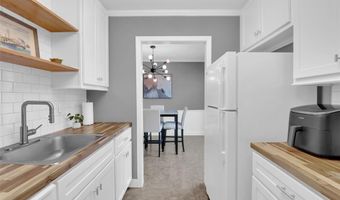 131 Shadalane Walk, Ballwin, MO 63011