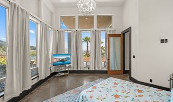 108 SEA CLIFF Ter, Brookings, OR 97415
