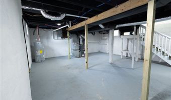143 Orchard St, Aliquippa, PA 15001