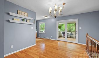 98 Pensacola Ave, Arden, NC 28704