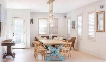23 Catherine St, Newport, RI 02840
