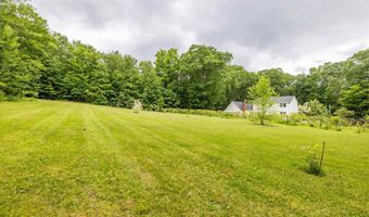 146 Old Sandown Rd, Chester, NH 03036