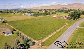 5 Longhorn Dr, Cody, WY 82414