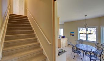 105 Brook Dr, Burlington, VT 05408