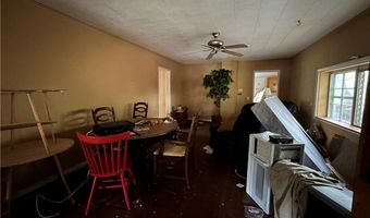 609 R St, Atchison, KS 66002