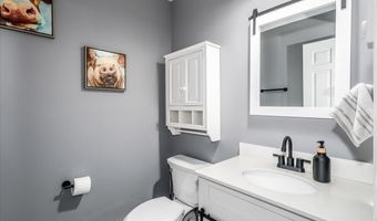 136 Pembroke Rd 6-50, Danbury, CT 06811