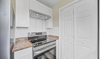 242 Jackson St, Barnesville, GA 30204