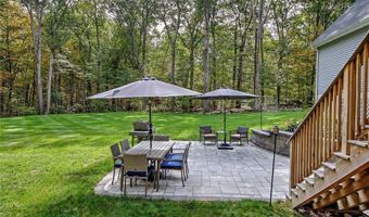 296 Twin Brook Ln, Coventry, RI 02816