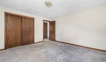 91 Inez Dr, North Kingstown, RI 02852