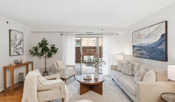 610 N WEST St N 105, Alexandria, VA 22314